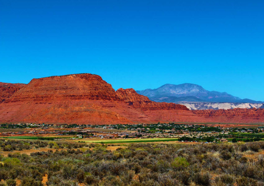 Washington, Utah community and red-rock scenery